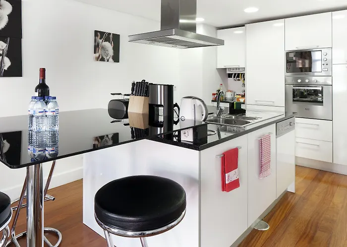 Апартаменты Chiado *