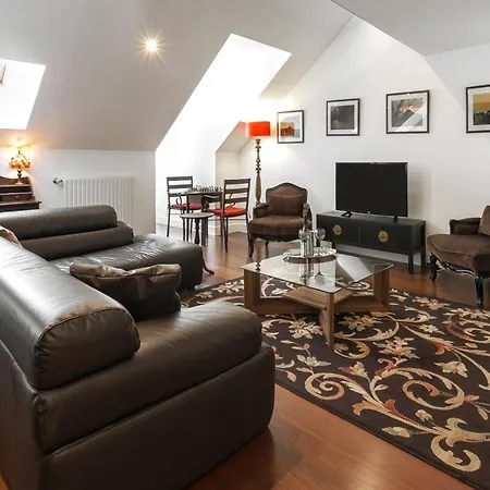 Chiado Apartment