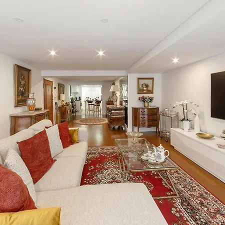 Chiado Apartment