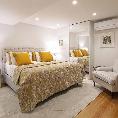 Chiado Апартаменти Лісабон