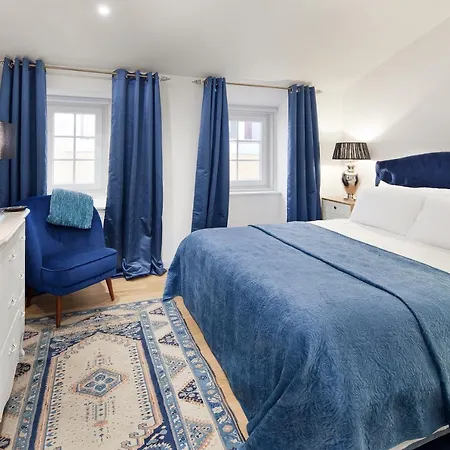 Chiado Apartment Lisbon